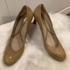 Naturalized Size 9 Tan